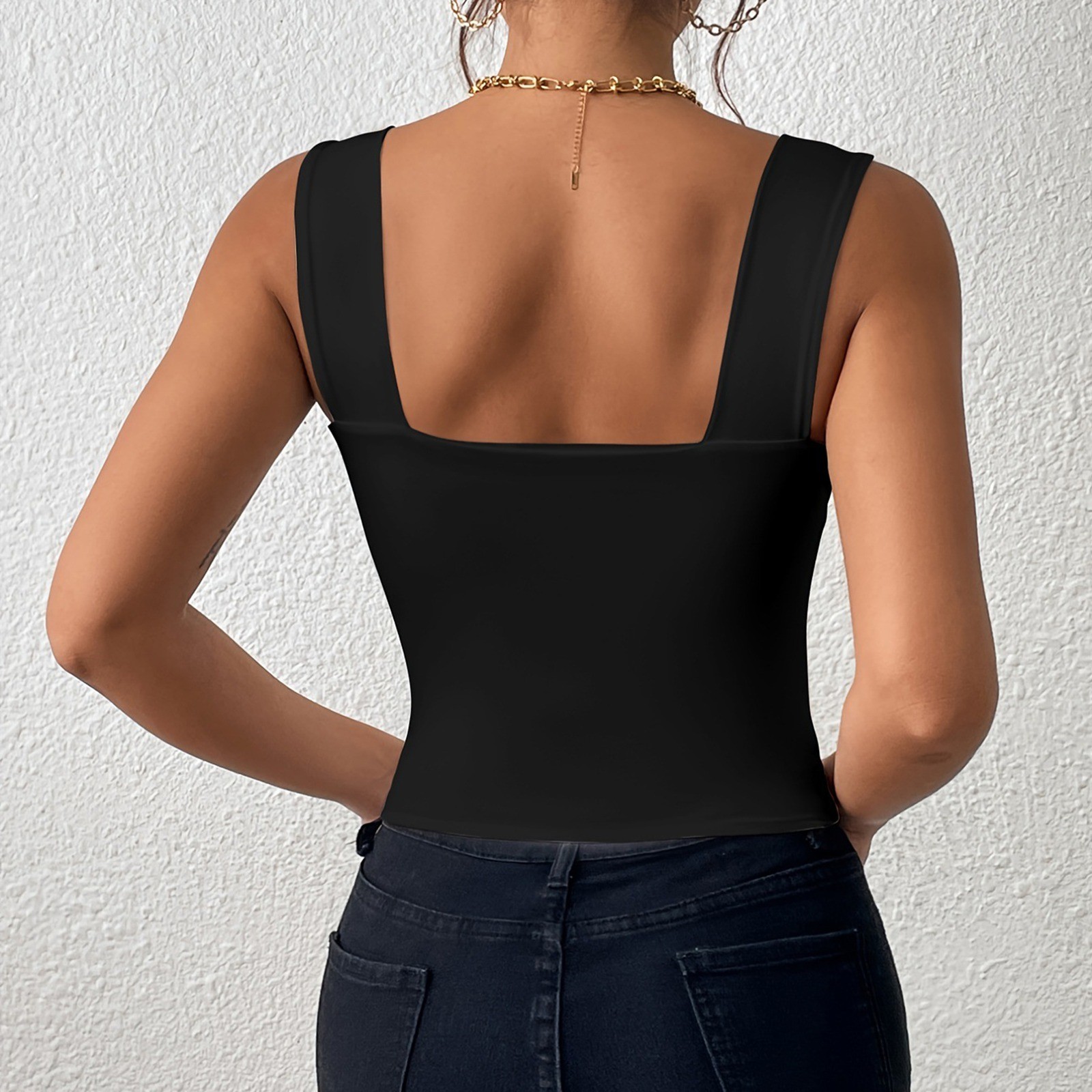 thumbnail image 4 of Camiseta sin mangas ajustada con tirantes anchos para mujer: camiseta sexy sin mangas de punto, mezcla de poliéster para el verano, 4 of 4